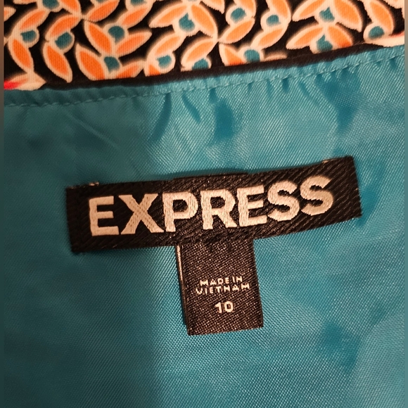 Express Floral Pattern Mini Skirt Size 10 Multicolor - Picture 9 of 11
